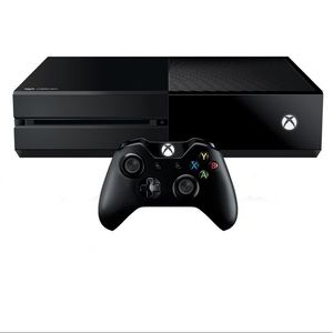 Xbox One 1TB plus two controllers